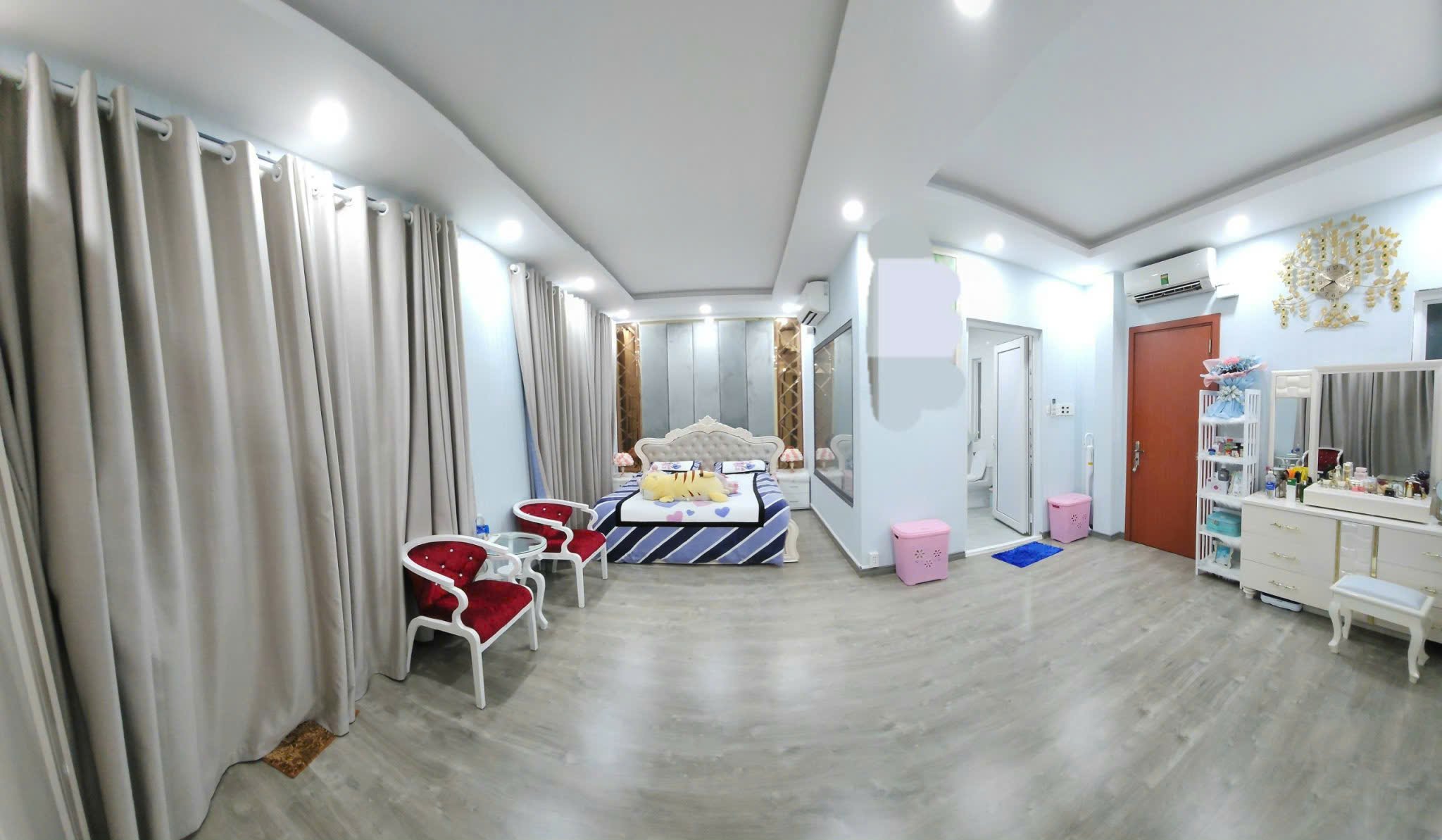 Bán Biệt Thự Sadeco Ven Sông Q7 Đường Số 16 Đối Diện Trường RMIT